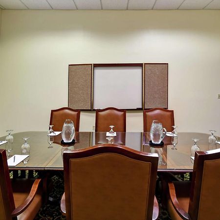 Embassy Suites Charleston - Historic District Esterno foto