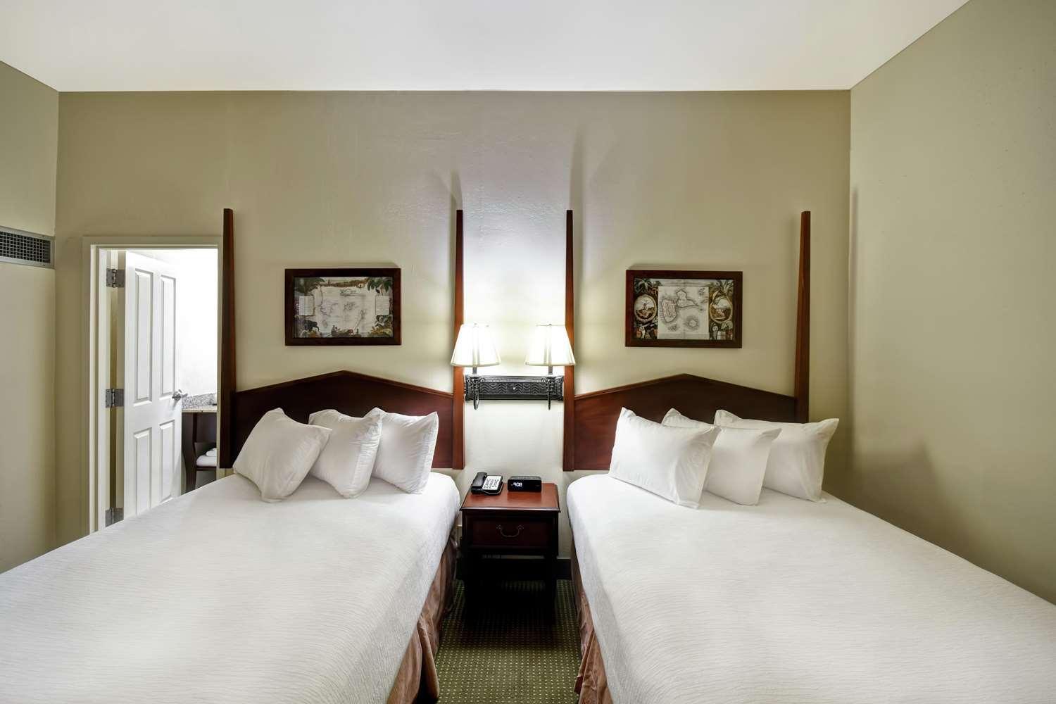 Embassy Suites Charleston - Historic District Esterno foto